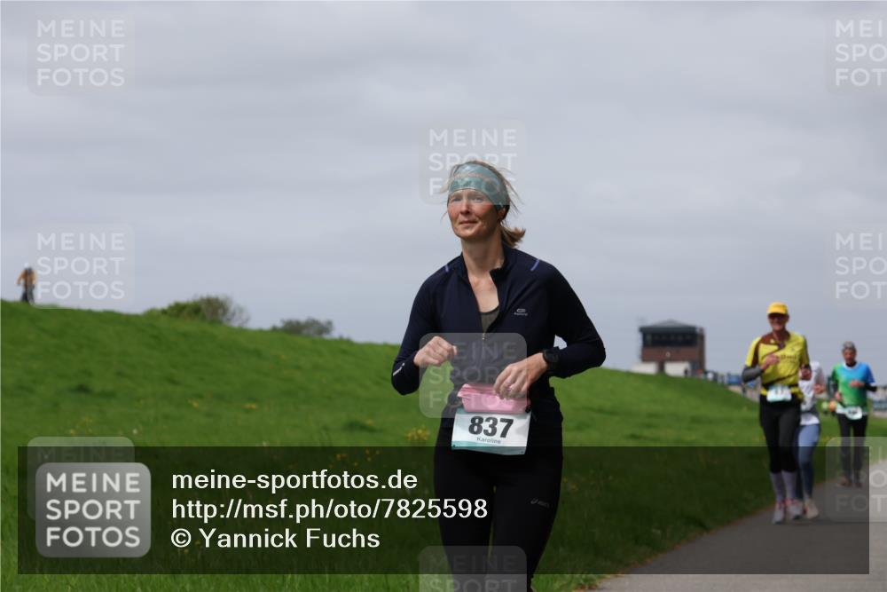 04.05.2025 - 8. Wedeler Halbmarathon Yannick Fuchs http://msf.ph/oto/7825598 04.05.2025 11:54:50 Laufen 837 meine-sportfotos.de