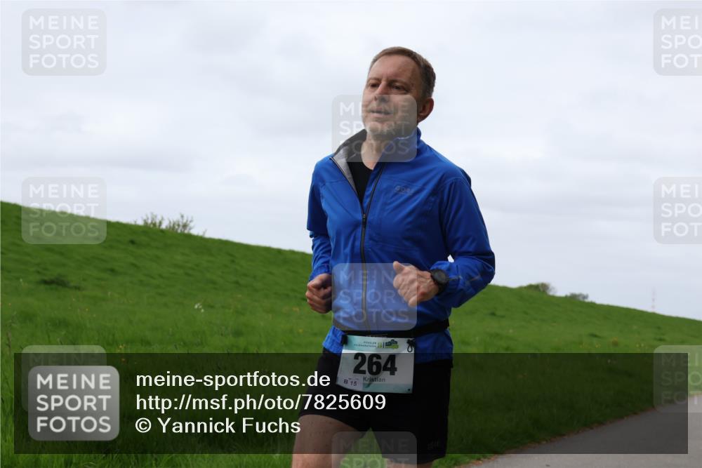 04.05.2025 - 8. Wedeler Halbmarathon Yannick Fuchs http://msf.ph/oto/7825609 04.05.2025 11:32:33 Laufen 1, 264, 15 meine-sportfotos.de
