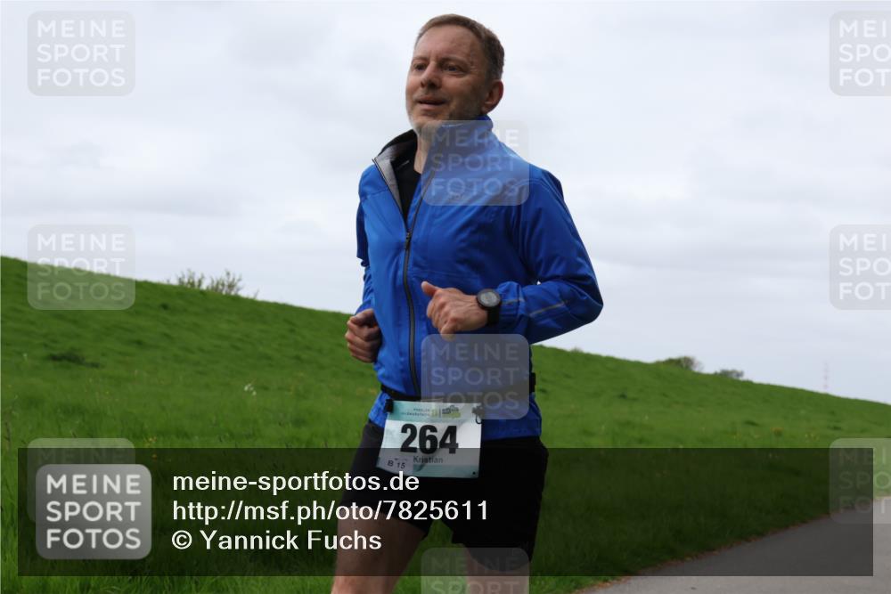 04.05.2025 - 8. Wedeler Halbmarathon Yannick Fuchs http://msf.ph/oto/7825611 04.05.2025 11:32:33 Laufen 264, 15 meine-sportfotos.de