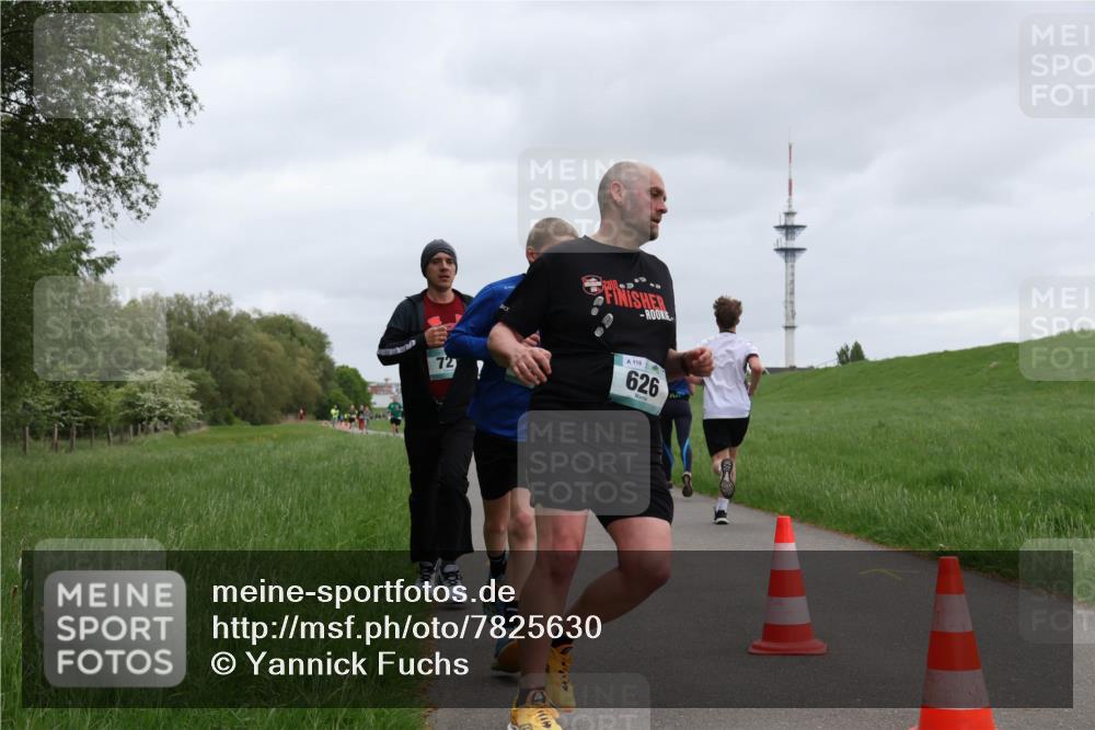 04.05.2025 - 8. Wedeler Halbmarathon Yannick Fuchs http://msf.ph/oto/7825630 04.05.2025 11:12:57 Laufen 72, 119, 626 meine-sportfotos.de