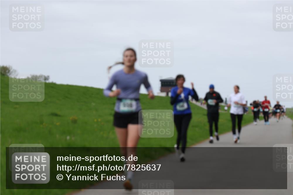 04.05.2025 - 8. Wedeler Halbmarathon Yannick Fuchs http://msf.ph/oto/7825637 04.05.2025 11:32:34 Laufen  meine-sportfotos.de