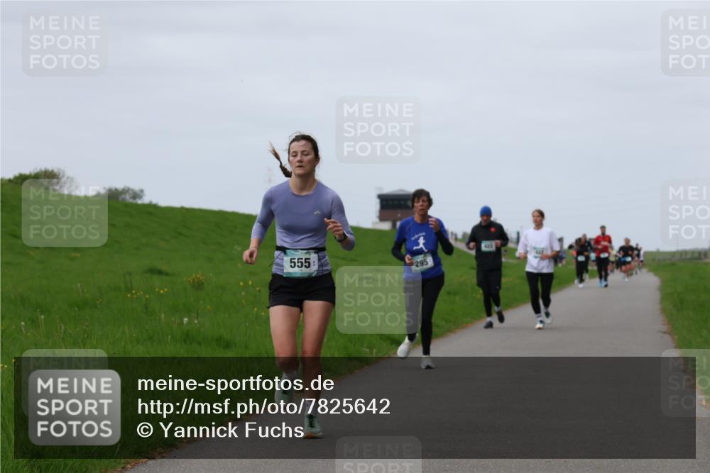 04.05.2025 - 8. Wedeler Halbmarathon Yannick Fuchs http://msf.ph/oto/7825642 04.05.2025 11:32:34 Laufen 555, 295 meine-sportfotos.de
