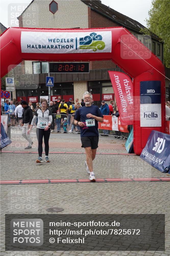 04.05.2025 - 8. Wedeler Halbmarathon Felixshl http://msf.ph/oto/7825672 04.05.2025 12:02:09 Ziel 661 meine-sportfotos.de