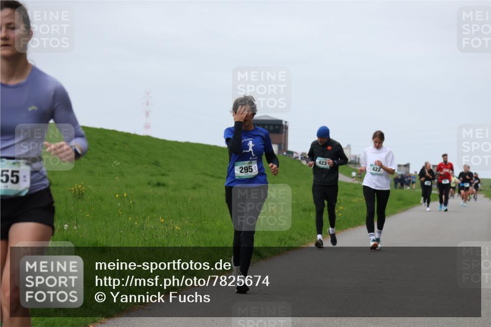 04.05.2025 - 8. Wedeler Halbmarathon Yannick Fuchs http://msf.ph/oto/7825674 04.05.2025 11:32:36 Laufen 55, 295, 423, 422 meine-sportfotos.de