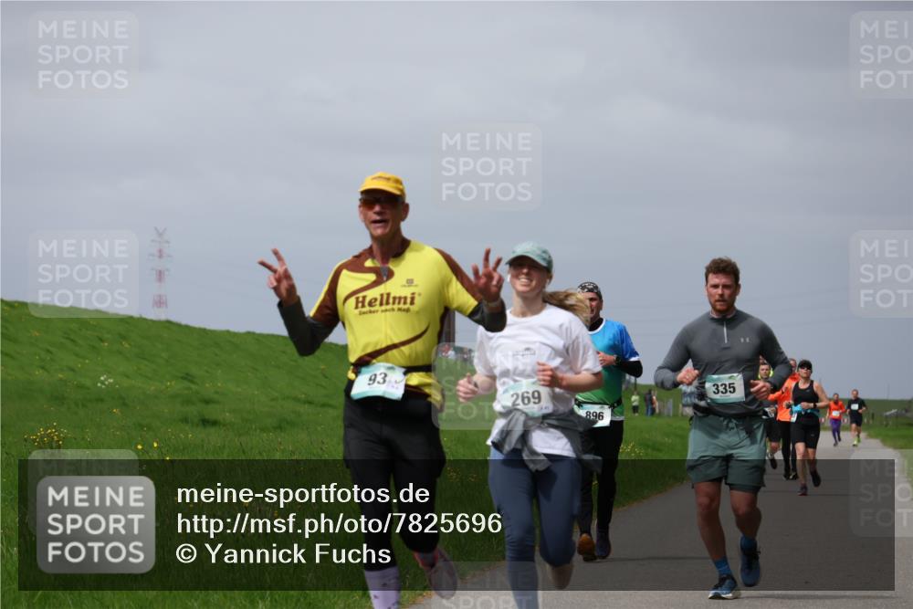 04.05.2025 - 8. Wedeler Halbmarathon Yannick Fuchs http://msf.ph/oto/7825696 04.05.2025 11:54:55 Laufen 93, 269, 896, 335 meine-sportfotos.de