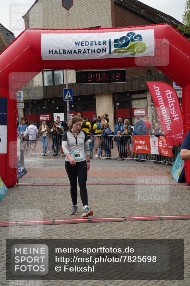 04.05.2025 - 8. Wedeler Halbmarathon Felixshl http://msf.ph/oto/7825698 04.05.2025 12:02:11 Ziel 661 meine-sportfotos.de