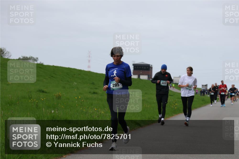 04.05.2025 - 8. Wedeler Halbmarathon Yannick Fuchs http://msf.ph/oto/7825701 04.05.2025 11:32:37 Laufen 295, 423, 422 meine-sportfotos.de