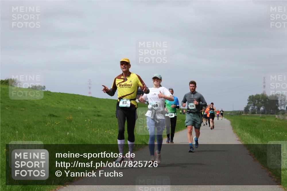 04.05.2025 - 8. Wedeler Halbmarathon Yannick Fuchs http://msf.ph/oto/7825726 04.05.2025 11:54:55 Laufen 93, 269, 896, 335 meine-sportfotos.de