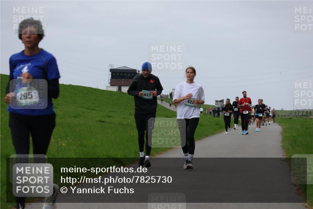 04.05.2025 - 8. Wedeler Halbmarathon Yannick Fuchs http://msf.ph/oto/7825730 04.05.2025 11:32:38 Laufen 423, 295, 422 meine-sportfotos.de