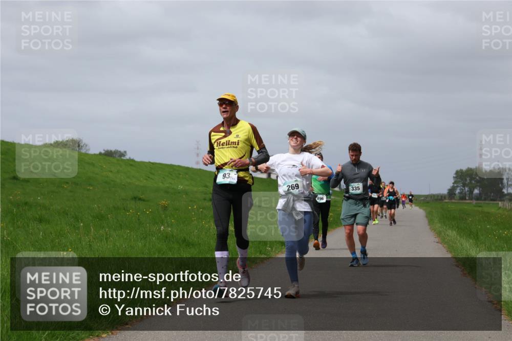 04.05.2025 - 8. Wedeler Halbmarathon Yannick Fuchs http://msf.ph/oto/7825745 04.05.2025 11:54:56 Laufen 93, 269, 896, 335 meine-sportfotos.de