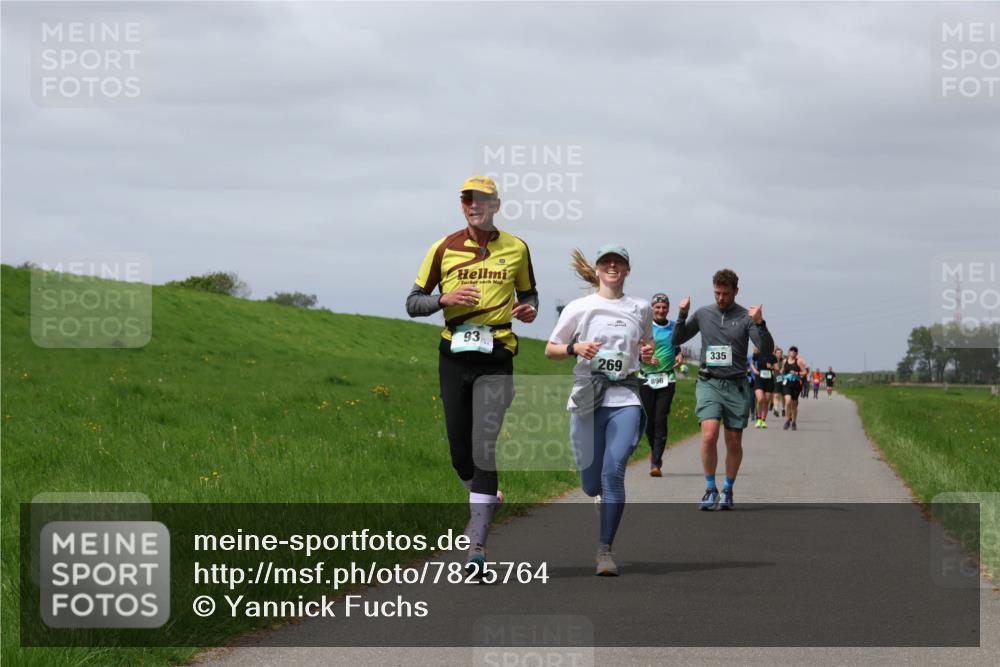 04.05.2025 - 8. Wedeler Halbmarathon Yannick Fuchs http://msf.ph/oto/7825764 04.05.2025 11:54:57 Laufen 93, 269, 896, 335 meine-sportfotos.de