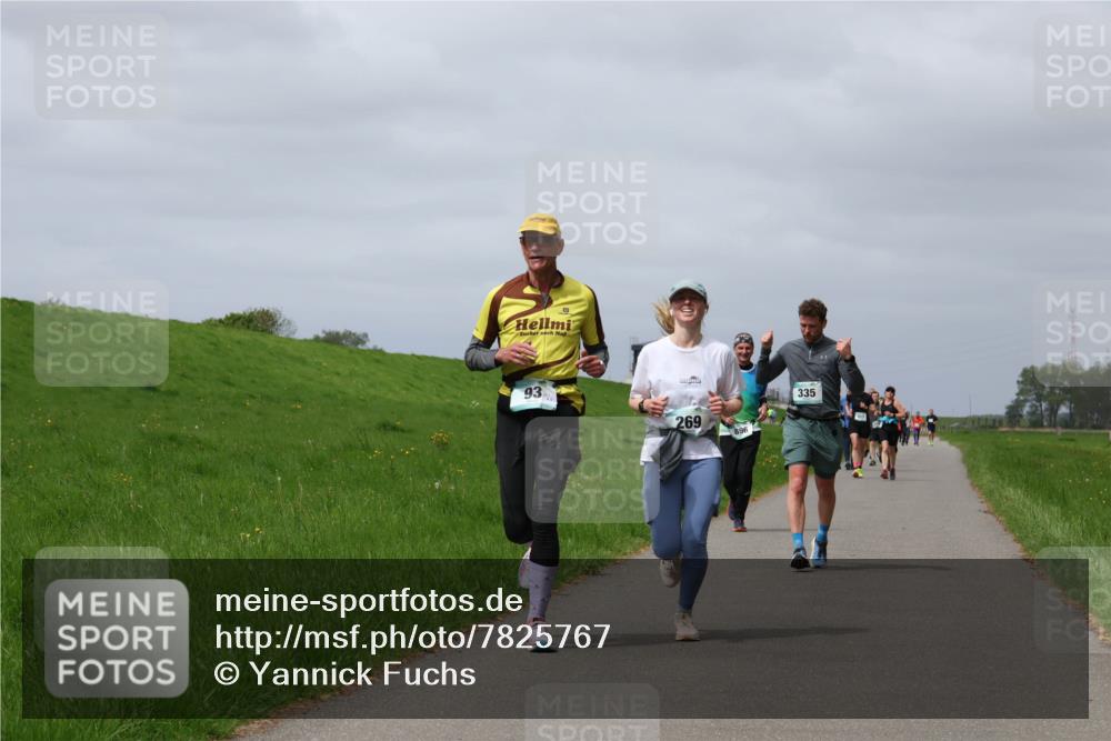 04.05.2025 - 8. Wedeler Halbmarathon Yannick Fuchs http://msf.ph/oto/7825767 04.05.2025 11:54:57 Laufen 8, 93, 269, 896, 335 meine-sportfotos.de