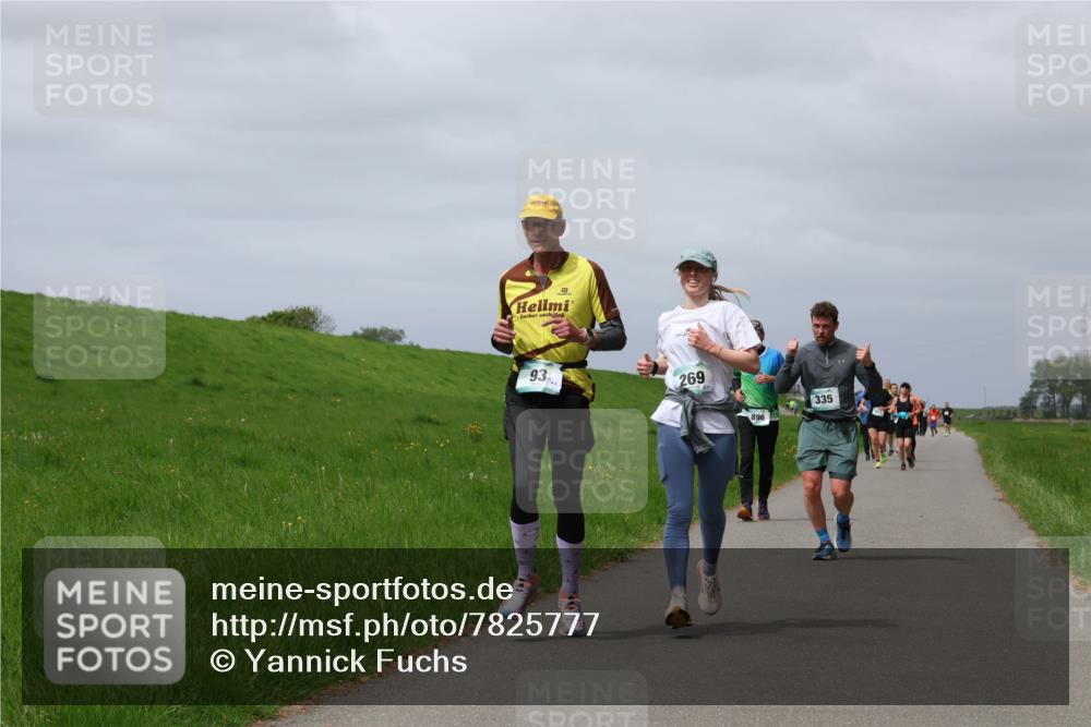 04.05.2025 - 8. Wedeler Halbmarathon Yannick Fuchs http://msf.ph/oto/7825777 04.05.2025 11:54:57 Laufen 93, 269, 896, 335 meine-sportfotos.de