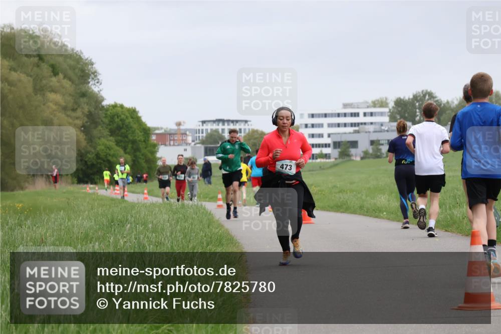 04.05.2025 - 8. Wedeler Halbmarathon Yannick Fuchs http://msf.ph/oto/7825780 04.05.2025 11:13:03 Laufen 473 meine-sportfotos.de