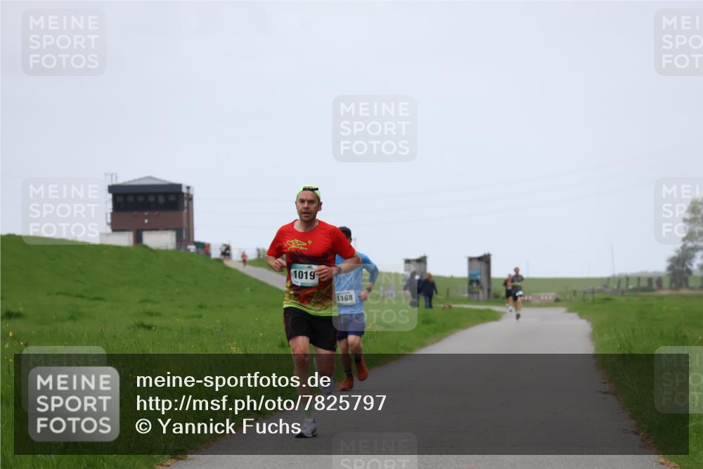 04.05.2025 - 8. Wedeler Halbmarathon Yannick Fuchs http://msf.ph/oto/7825797 04.05.2025 11:13:07 Laufen 1019, 1168 meine-sportfotos.de