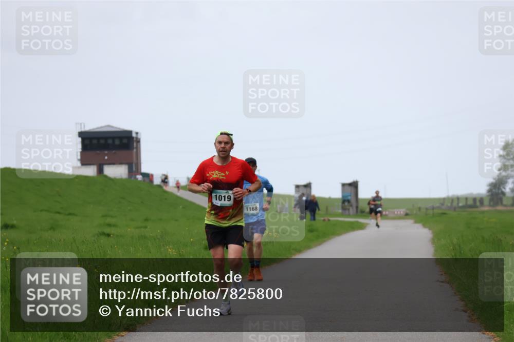 04.05.2025 - 8. Wedeler Halbmarathon Yannick Fuchs http://msf.ph/oto/7825800 04.05.2025 11:13:08 Laufen 1019, 1168 meine-sportfotos.de