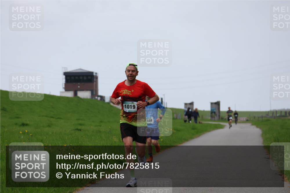 04.05.2025 - 8. Wedeler Halbmarathon Yannick Fuchs http://msf.ph/oto/7825815 04.05.2025 11:13:09 Laufen 1019, 168 meine-sportfotos.de