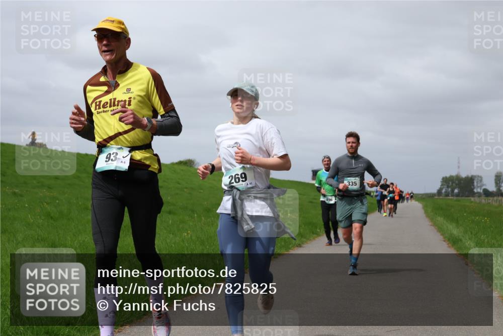 04.05.2025 - 8. Wedeler Halbmarathon Yannick Fuchs http://msf.ph/oto/7825825 04.05.2025 11:54:59 Laufen 4, 200, 93, 269, 41, 896, 335 meine-sportfotos.de