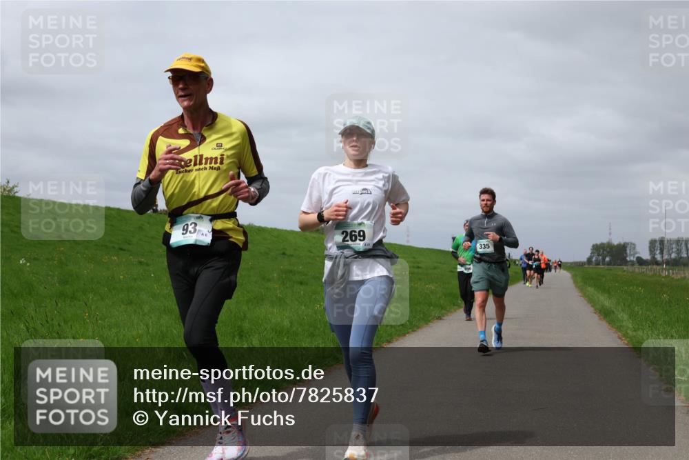 04.05.2025 - 8. Wedeler Halbmarathon Yannick Fuchs http://msf.ph/oto/7825837 04.05.2025 11:55:00 Laufen 93, 269, 41, 335 meine-sportfotos.de