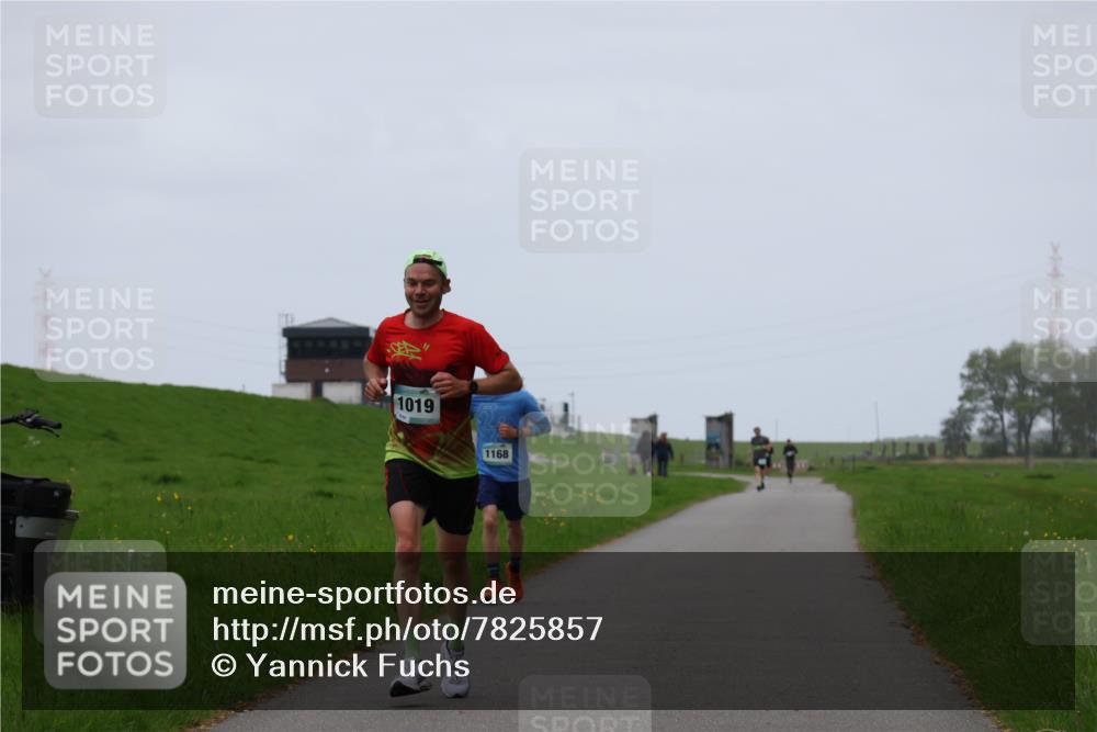 04.05.2025 - 8. Wedeler Halbmarathon Yannick Fuchs http://msf.ph/oto/7825857 04.05.2025 11:13:10 Laufen 1019, 1168 meine-sportfotos.de