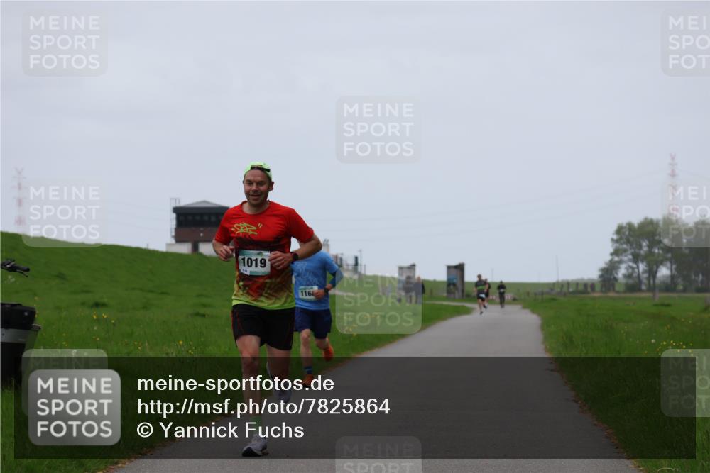 04.05.2025 - 8. Wedeler Halbmarathon Yannick Fuchs http://msf.ph/oto/7825864 04.05.2025 11:13:10 Laufen 1019, 116 meine-sportfotos.de