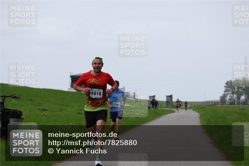04.05.2025 - 8. Wedeler Halbmarathon Yannick Fuchs http://msf.ph/oto/7825880 04.05.2025 11:13:10 Laufen 1019, 1168 meine-sportfotos.de