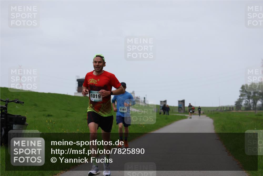04.05.2025 - 8. Wedeler Halbmarathon Yannick Fuchs http://msf.ph/oto/7825890 04.05.2025 11:13:11 Laufen 1019, 1168 meine-sportfotos.de