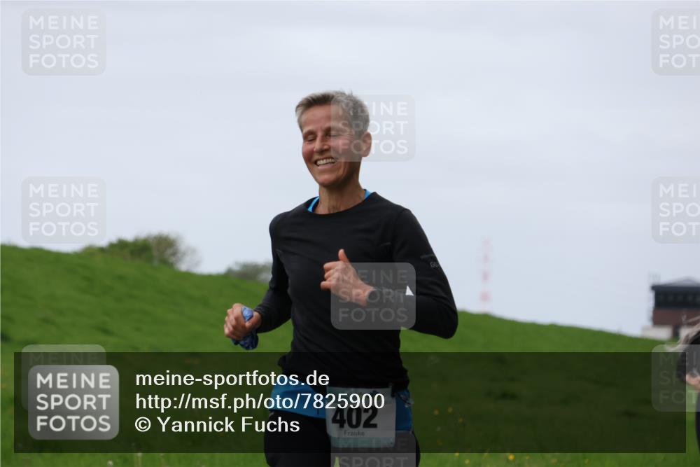 04.05.2025 - 8. Wedeler Halbmarathon Yannick Fuchs http://msf.ph/oto/7825900 04.05.2025 11:32:59 Laufen 402 meine-sportfotos.de