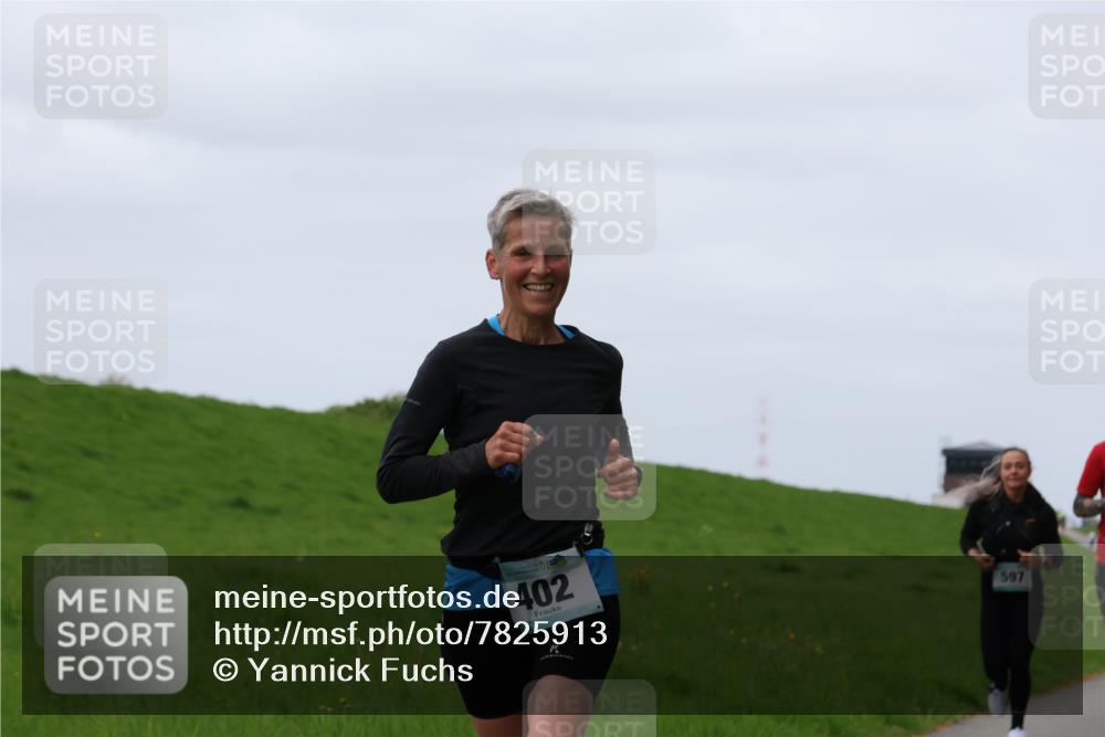 04.05.2025 - 8. Wedeler Halbmarathon Yannick Fuchs http://msf.ph/oto/7825913 04.05.2025 11:32:59 Laufen 402, 597 meine-sportfotos.de