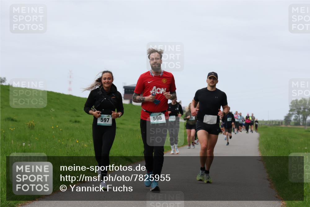 04.05.2025 - 8. Wedeler Halbmarathon Yannick Fuchs http://msf.ph/oto/7825955 04.05.2025 11:33:01 Laufen 597, 598, 1113 meine-sportfotos.de