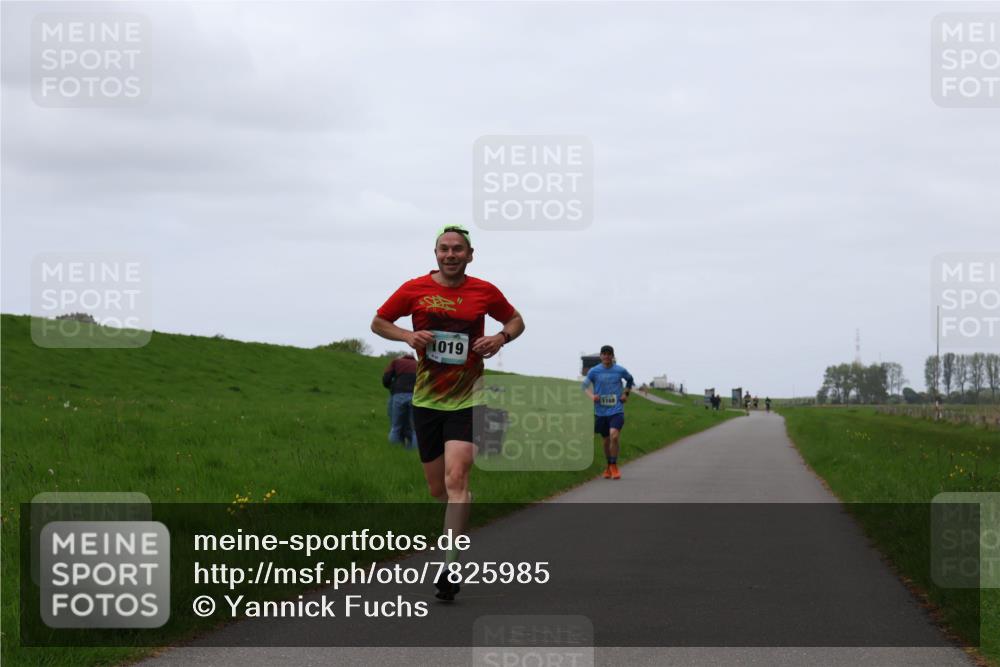04.05.2025 - 8. Wedeler Halbmarathon Yannick Fuchs http://msf.ph/oto/7825985 04.05.2025 11:13:13 Laufen 1019, 1168 meine-sportfotos.de