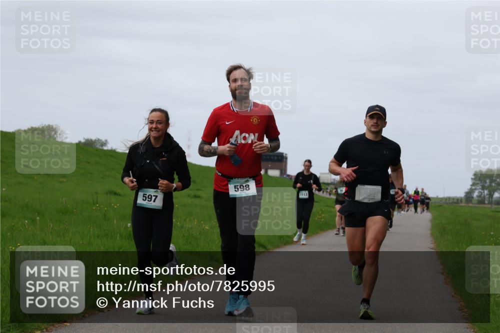 04.05.2025 - 8. Wedeler Halbmarathon Yannick Fuchs http://msf.ph/oto/7825995 04.05.2025 11:33:03 Laufen 597, 598, 1113 meine-sportfotos.de