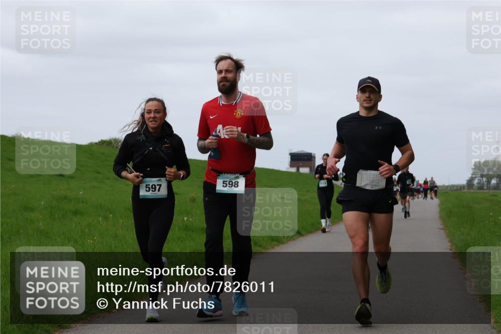 04.05.2025 - 8. Wedeler Halbmarathon Yannick Fuchs http://msf.ph/oto/7826011 04.05.2025 11:33:04 Laufen 597, 598, 113 meine-sportfotos.de