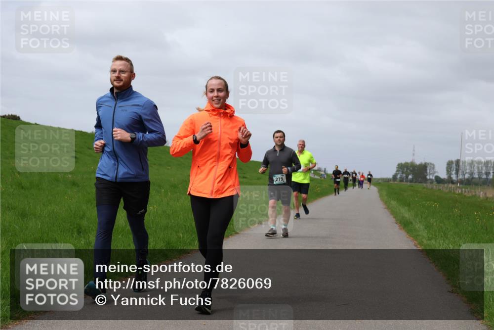 04.05.2025 - 8. Wedeler Halbmarathon Yannick Fuchs http://msf.ph/oto/7826069 04.05.2025 11:55:16 Laufen 275 meine-sportfotos.de