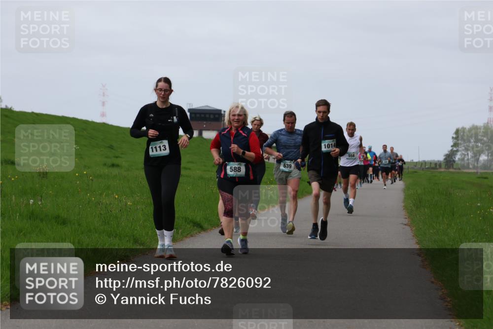 04.05.2025 - 8. Wedeler Halbmarathon Yannick Fuchs http://msf.ph/oto/7826092 04.05.2025 11:33:09 Laufen 1113, 588, 639, 1014, 558 meine-sportfotos.de