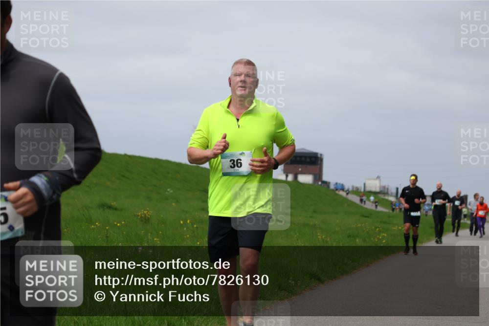 04.05.2025 - 8. Wedeler Halbmarathon Yannick Fuchs http://msf.ph/oto/7826130 04.05.2025 11:55:19 Laufen 36 meine-sportfotos.de