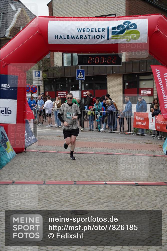 04.05.2025 - 8. Wedeler Halbmarathon Felixshl http://msf.ph/oto/7826185 04.05.2025 12:03:20 Ziel 122, 673 meine-sportfotos.de