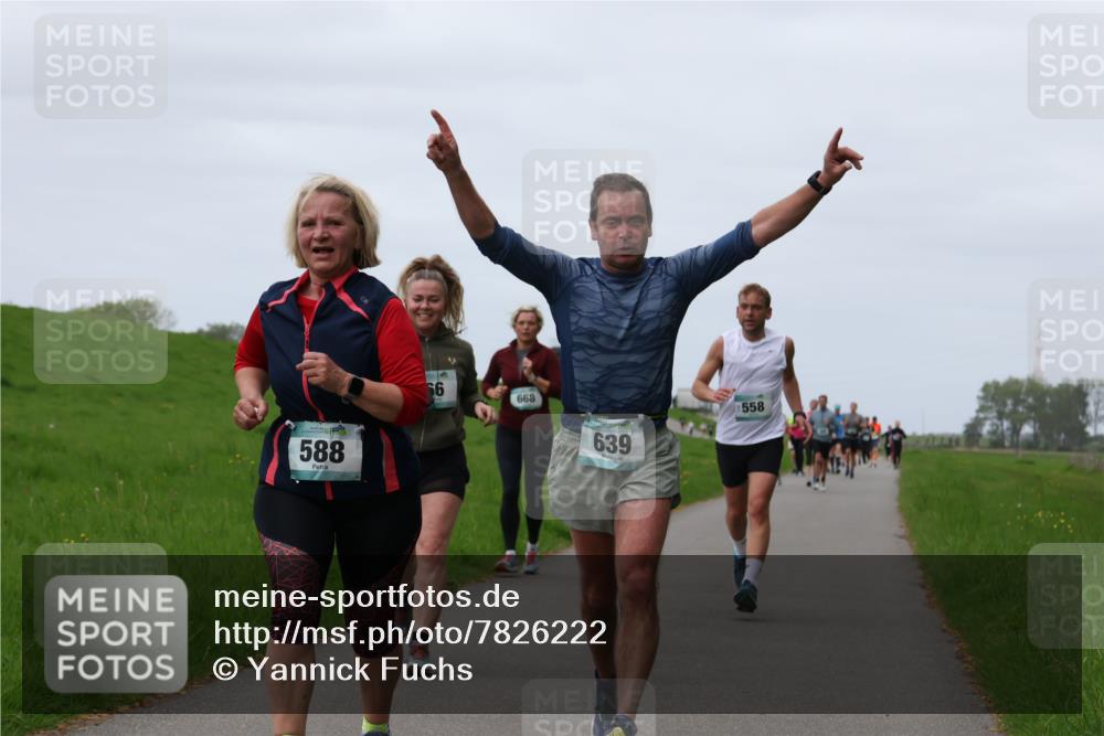 04.05.2025 - 8. Wedeler Halbmarathon Yannick Fuchs http://msf.ph/oto/7826222 04.05.2025 11:33:15 Laufen 588, 668, 639, 558 meine-sportfotos.de