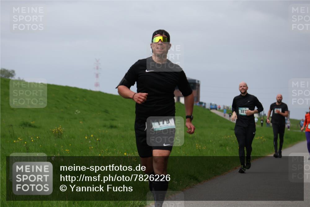 04.05.2025 - 8. Wedeler Halbmarathon Yannick Fuchs http://msf.ph/oto/7826226 04.05.2025 11:55:31 Laufen 179, 327 meine-sportfotos.de