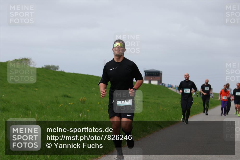 04.05.2025 - 8. Wedeler Halbmarathon Yannick Fuchs http://msf.ph/oto/7826246 04.05.2025 11:55:31 Laufen 179, 327, 414, 121 meine-sportfotos.de