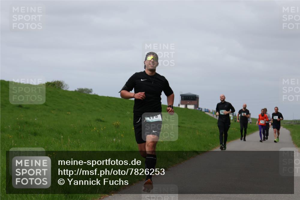 04.05.2025 - 8. Wedeler Halbmarathon Yannick Fuchs http://msf.ph/oto/7826253 04.05.2025 11:55:32 Laufen 322 meine-sportfotos.de