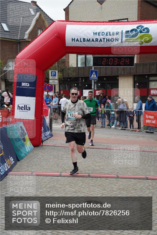 04.05.2025 - 8. Wedeler Halbmarathon Felixshl http://msf.ph/oto/7826256 04.05.2025 12:03:21 Ziel 122, 673 meine-sportfotos.de