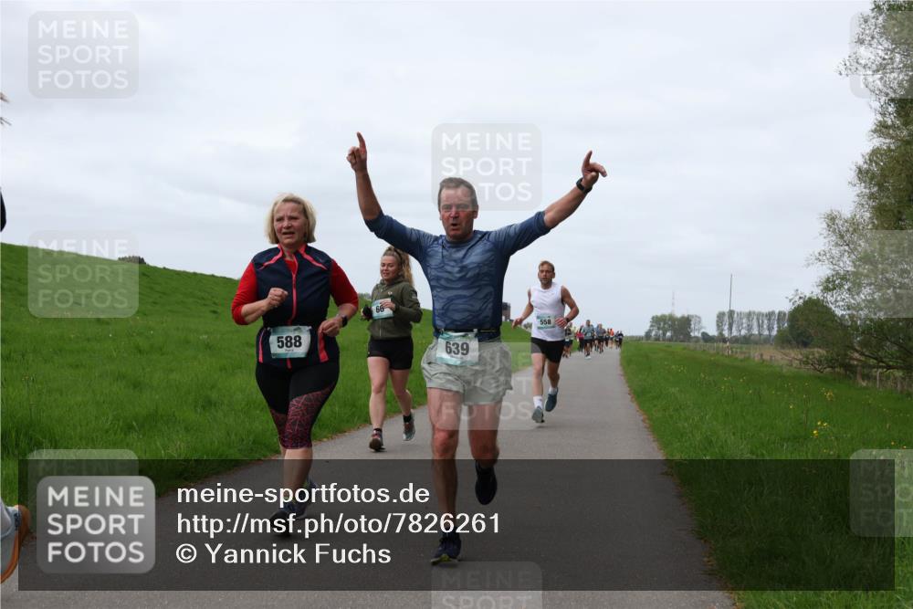 04.05.2025 - 8. Wedeler Halbmarathon Yannick Fuchs http://msf.ph/oto/7826261 04.05.2025 11:33:16 Laufen 588, 66, 639, 558 meine-sportfotos.de