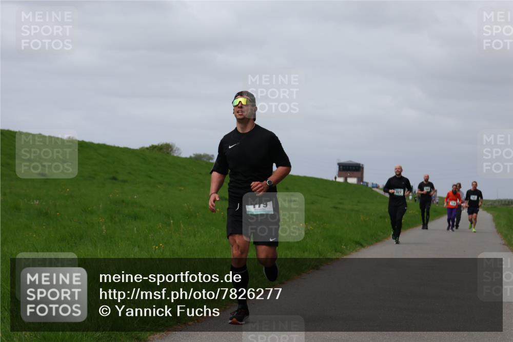 04.05.2025 - 8. Wedeler Halbmarathon Yannick Fuchs http://msf.ph/oto/7826277 04.05.2025 11:55:32 Laufen 327 meine-sportfotos.de