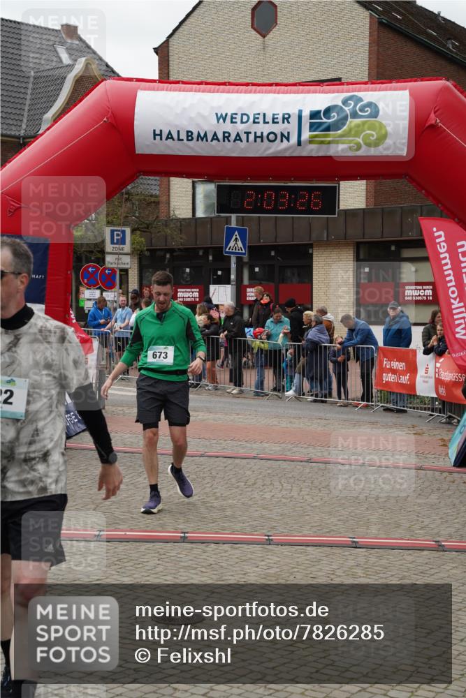 04.05.2025 - 8. Wedeler Halbmarathon Felixshl http://msf.ph/oto/7826285 04.05.2025 12:03:24 Ziel 122, 673 meine-sportfotos.de