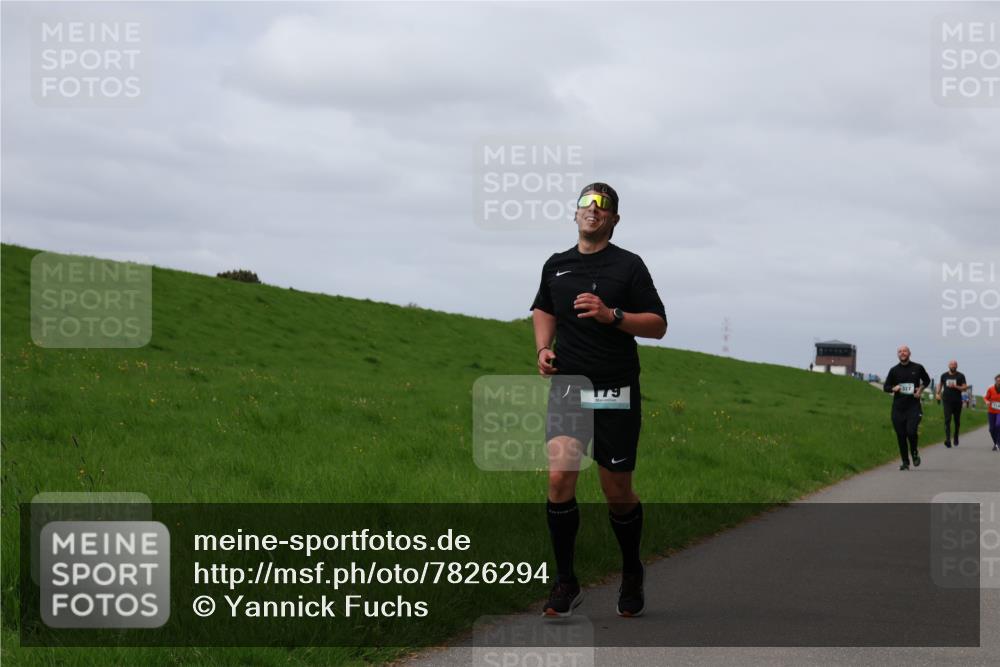 04.05.2025 - 8. Wedeler Halbmarathon Yannick Fuchs http://msf.ph/oto/7826294 04.05.2025 11:55:32 Laufen 179 meine-sportfotos.de