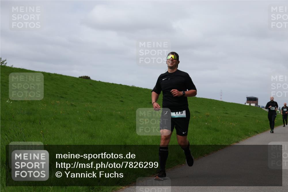04.05.2025 - 8. Wedeler Halbmarathon Yannick Fuchs http://msf.ph/oto/7826299 04.05.2025 11:55:33 Laufen 179 meine-sportfotos.de