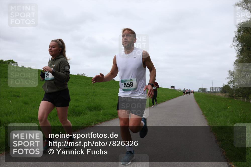 04.05.2025 - 8. Wedeler Halbmarathon Yannick Fuchs http://msf.ph/oto/7826326 04.05.2025 11:33:18 Laufen 66, 558 meine-sportfotos.de