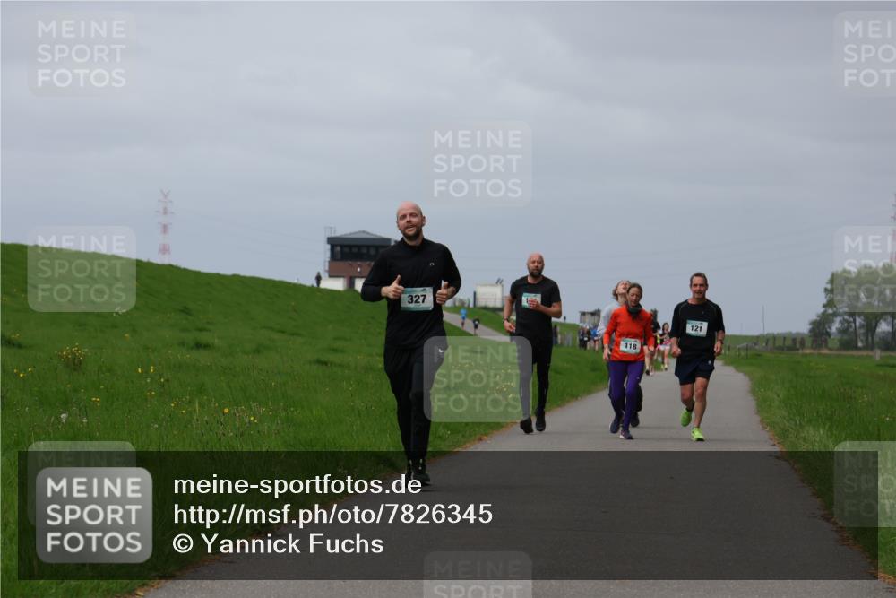 04.05.2025 - 8. Wedeler Halbmarathon Yannick Fuchs http://msf.ph/oto/7826345 04.05.2025 11:55:35 Laufen 327, 118, 121 meine-sportfotos.de