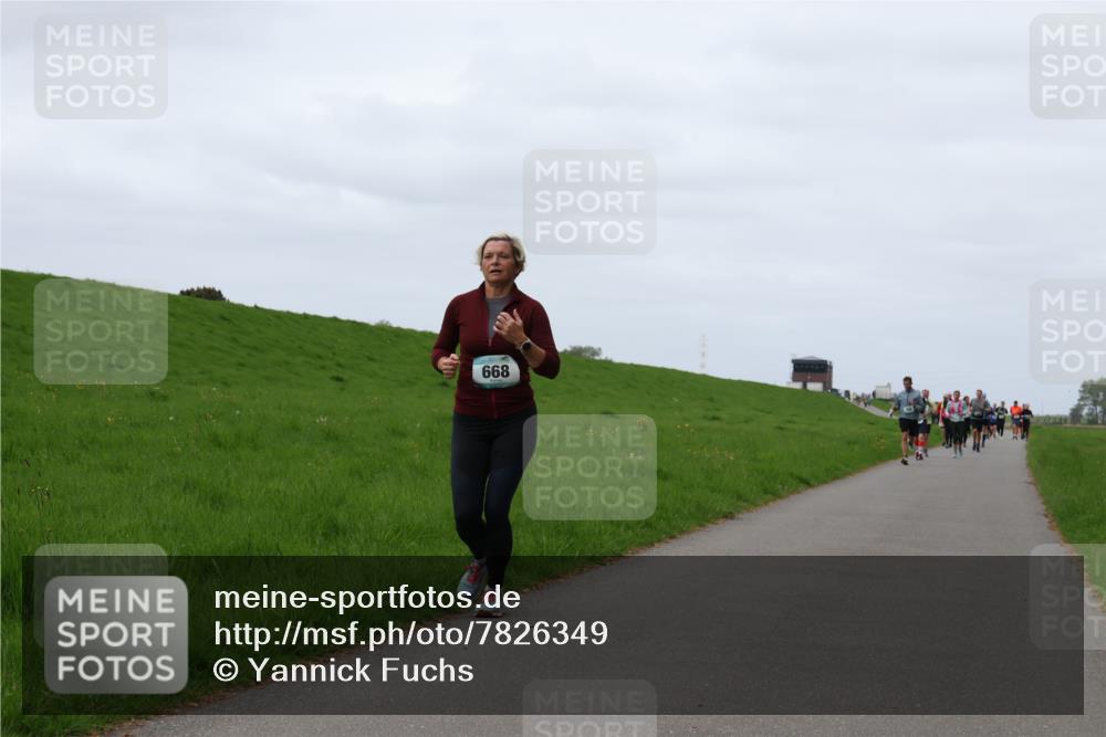 04.05.2025 - 8. Wedeler Halbmarathon Yannick Fuchs http://msf.ph/oto/7826349 04.05.2025 11:33:20 Laufen 668 meine-sportfotos.de